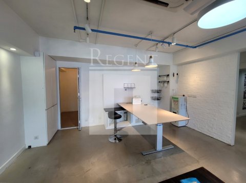 KIU YIP BUILDING